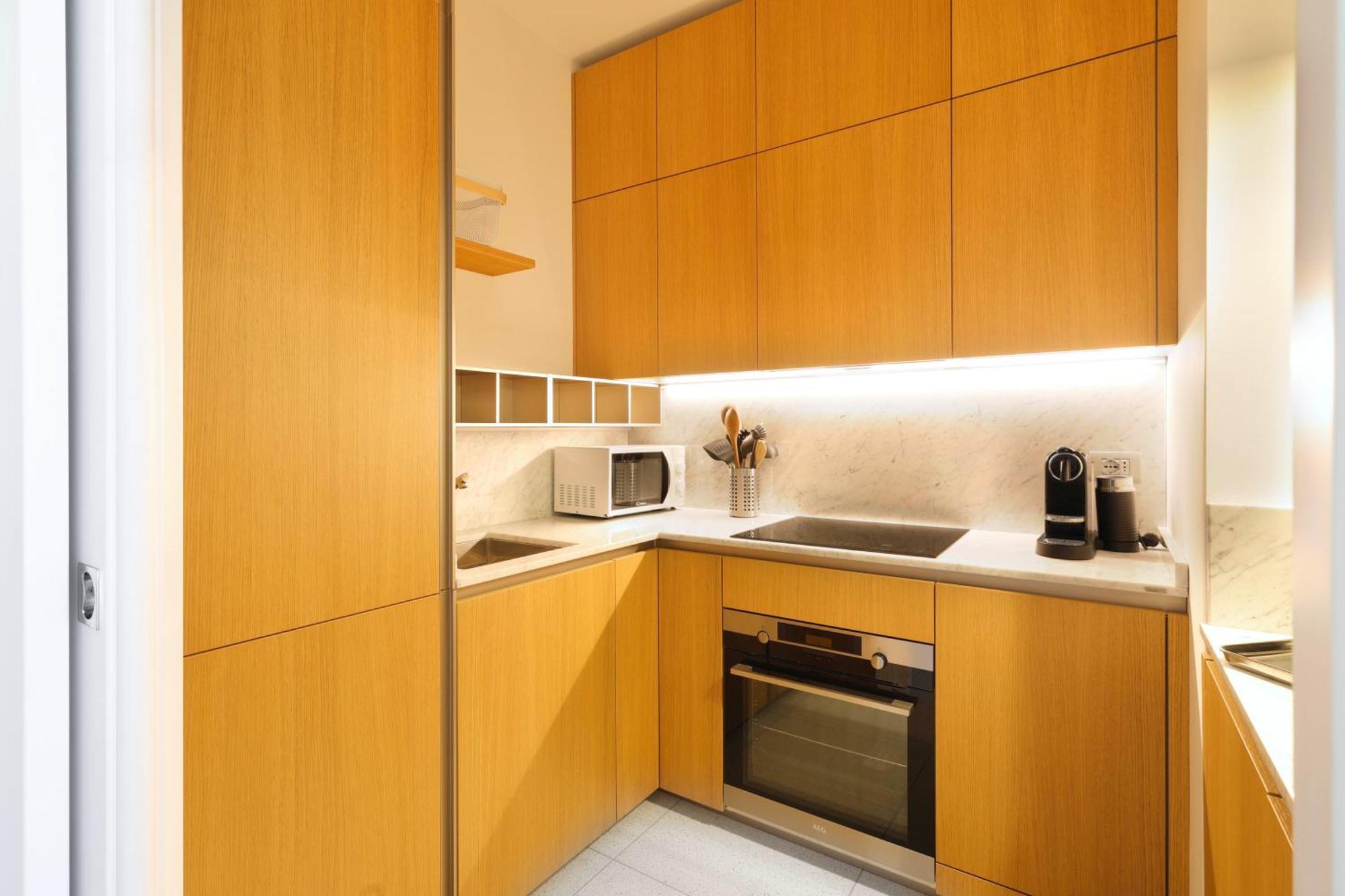 Luxury Apartment Con Terrazza, Palestra, Cowork & Box Privato Mailand Exterior foto