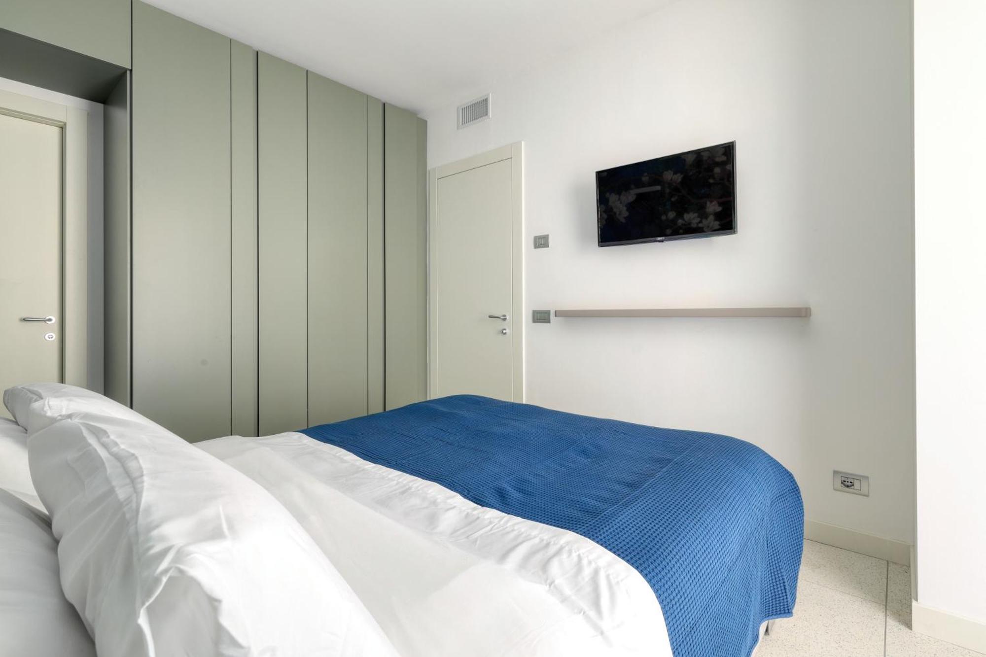 Luxury Apartment Con Terrazza, Palestra, Cowork & Box Privato Mailand Exterior foto