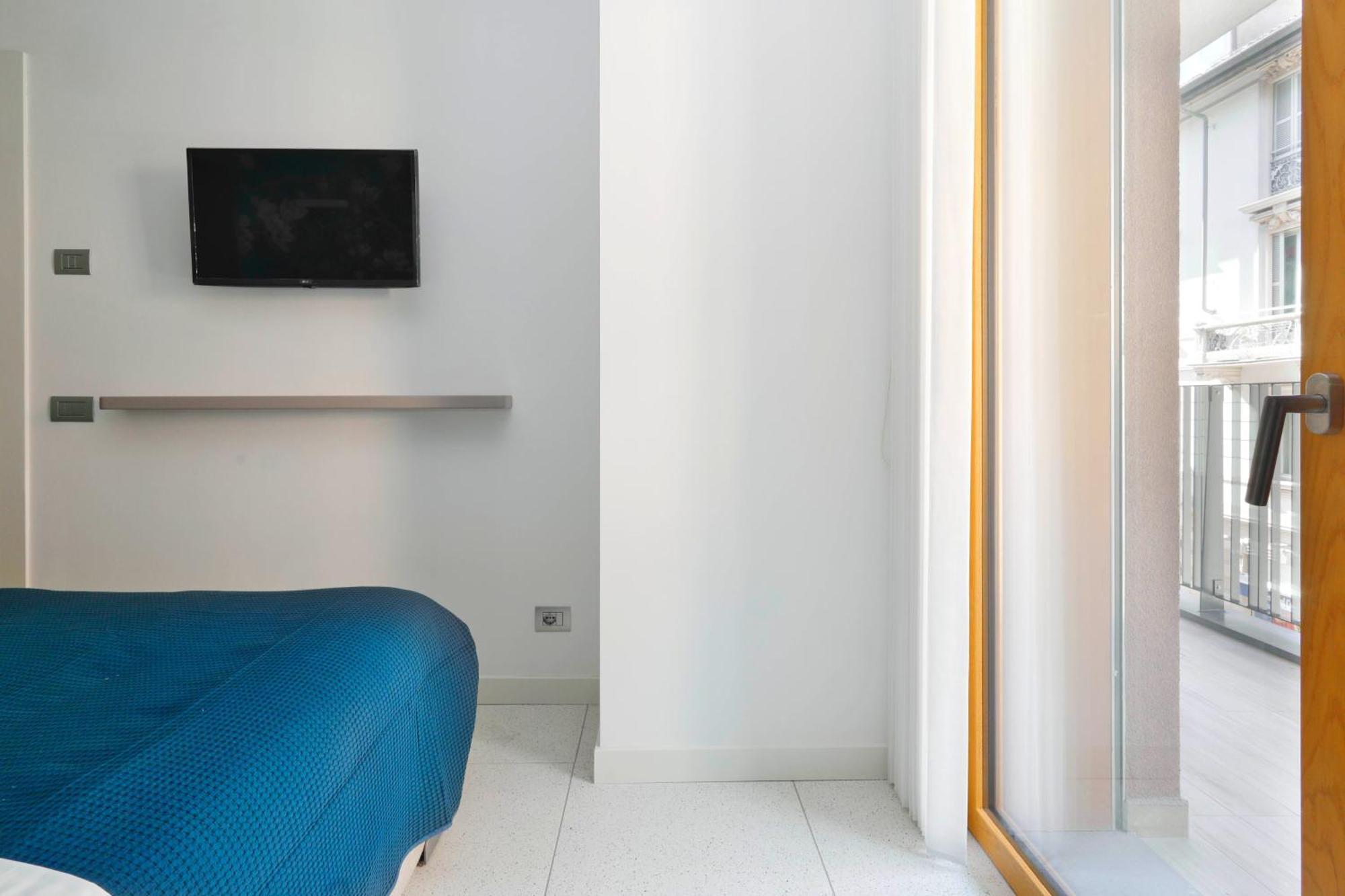Luxury Apartment Con Terrazza, Palestra, Cowork & Box Privato Mailand Exterior foto